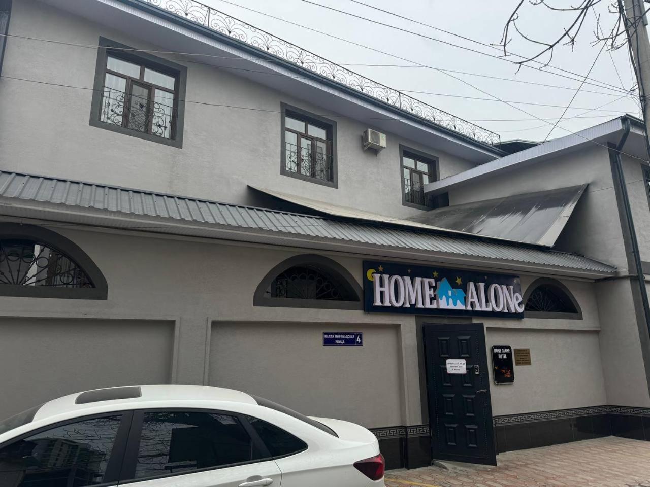 Home Alone Hotel Tashkent Esterno foto