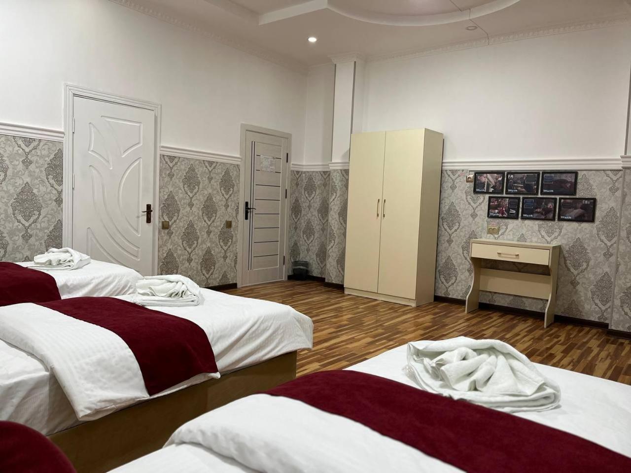 Home Alone Hotel Tashkent Esterno foto